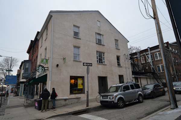 4415 Main St property